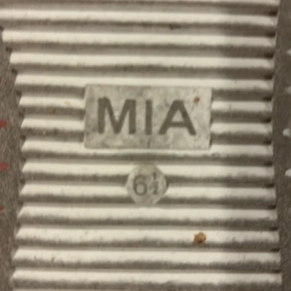 MIA Women's Olive Platform Sandals - Picture 3 of 4